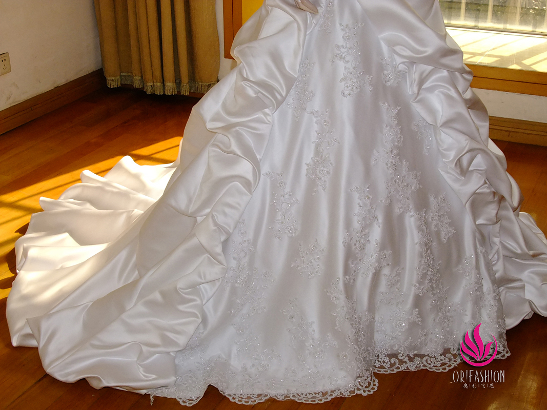 Orifashion Handmade Romantic Wedding Dress RC119